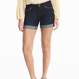 Whitehouse Black Market The 5" Short - Size 0